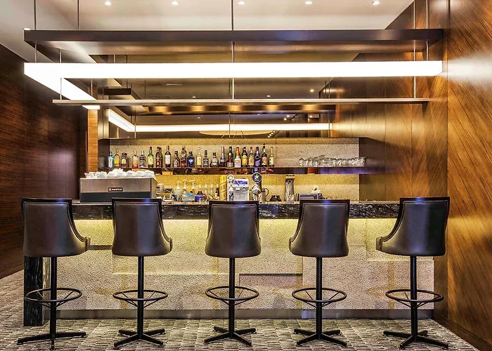 Hotel Novotel Ambassador Doksan 4*
